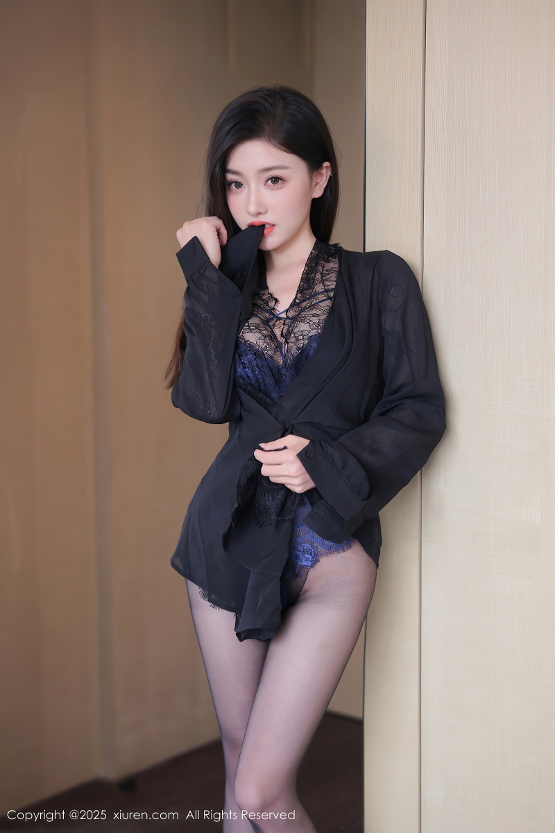 图片加载中...